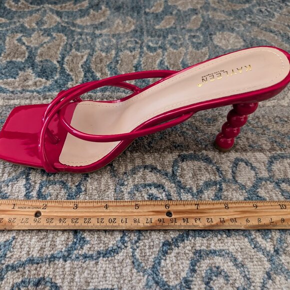 AZALEA WANG Sandals Women's 8.5 Balbina 3 Red Stack Heel Design Slip On… - Picture 11 of 12